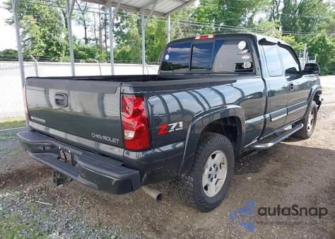 2005 Chevrolet Silverado 1500 Z71 из США, поврежденный, VIN 1GCEK19Z75Z167031